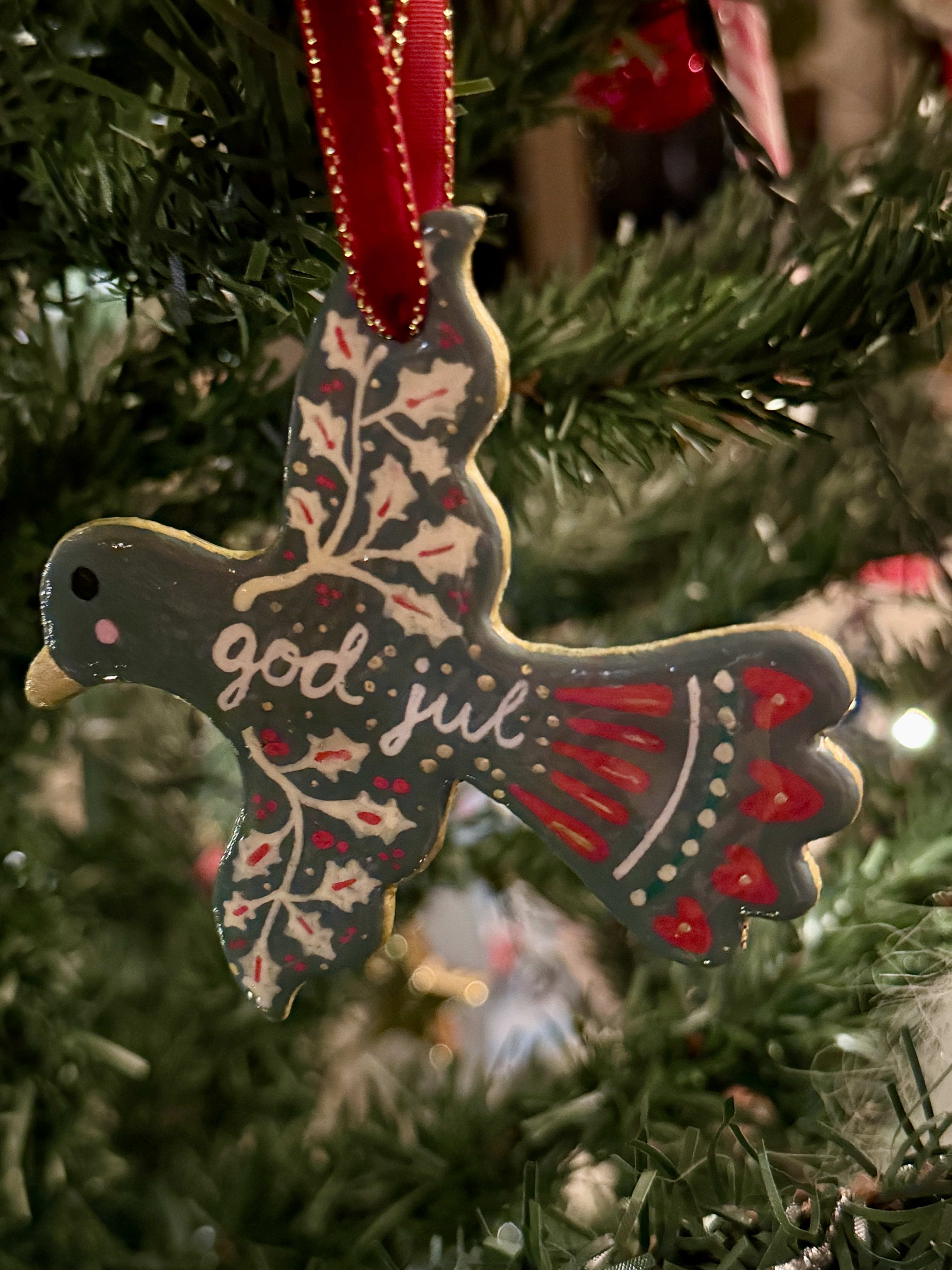 Using Mod Podge Dimensional Magic.